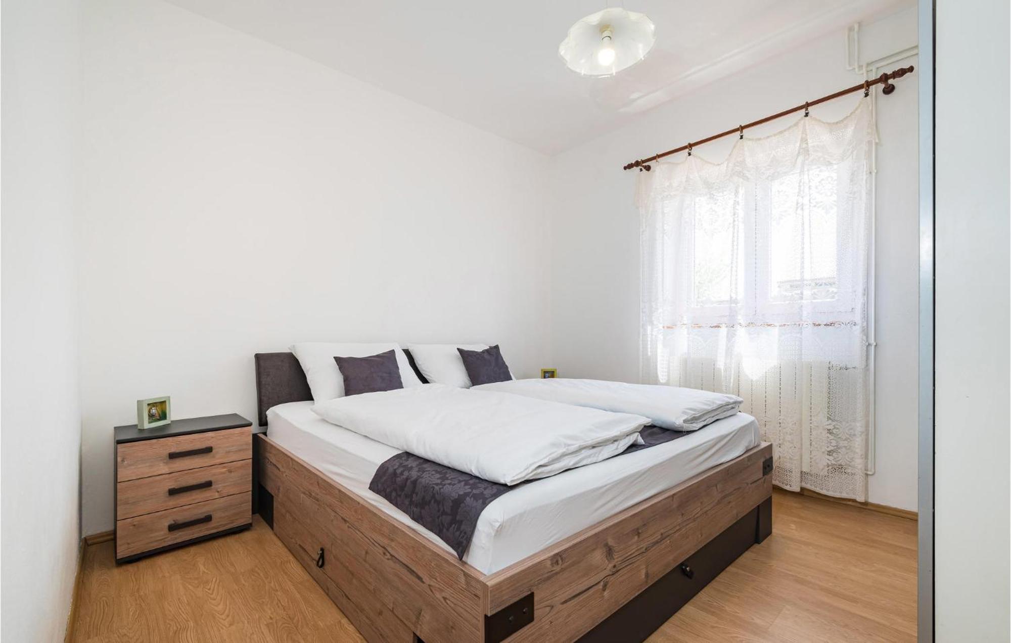 Pet Friendly Home In Murvica With Kitchen Esterno foto